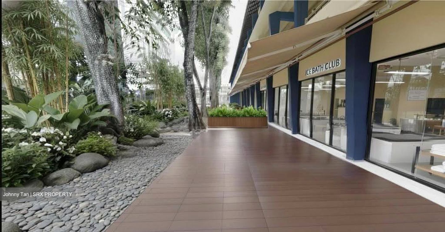 Kensington Park Road (D19), Retail #624472271